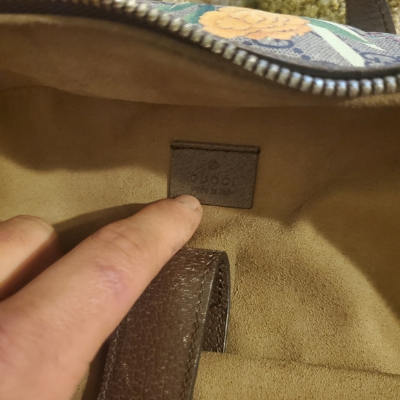 GUCCI GG Supreme Monogram Tian Backpack - Picture 4 of 6